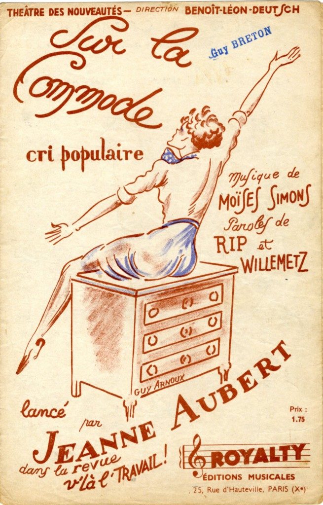 Jeanne Aubert - sur la commode
